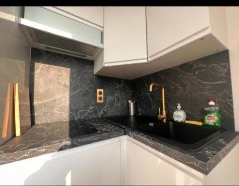 Ferienwohnung Bulle De Champagne : Petit Cocon En Plein Centre Épernay Exterior foto